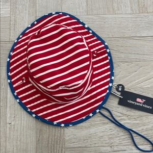 Vineyard Vines Reversible M/L Red and Blue Bucket Hat
